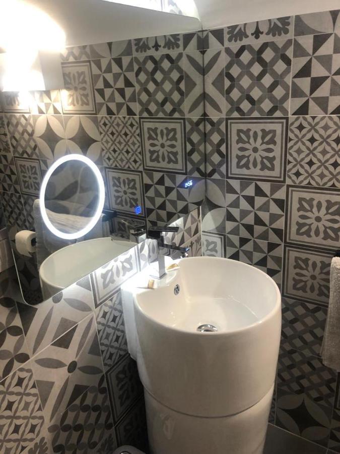 Il Rifugio Di Margo Appartement Bari Buitenkant foto